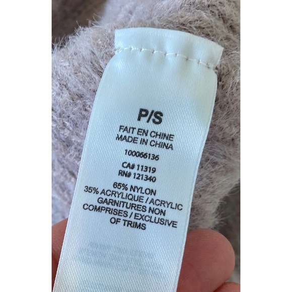 NWT G Edition Fuzzy Cardigan Small Women’s Lavender Button Front MSRP $44.95 - Picture 6 of 10